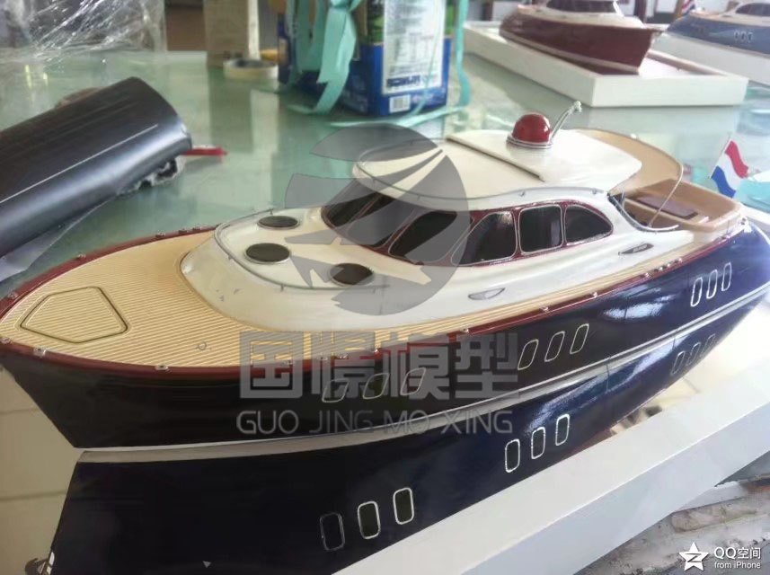 额尔古纳市船舶模型